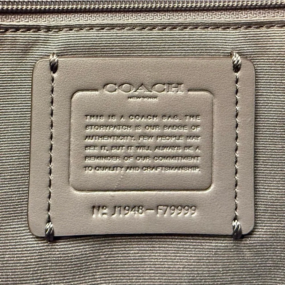 COACH Prairie Satchel & Crossbody | F79999 | Heather Grey Leather & Suede | EUC - Picture 8 of 11